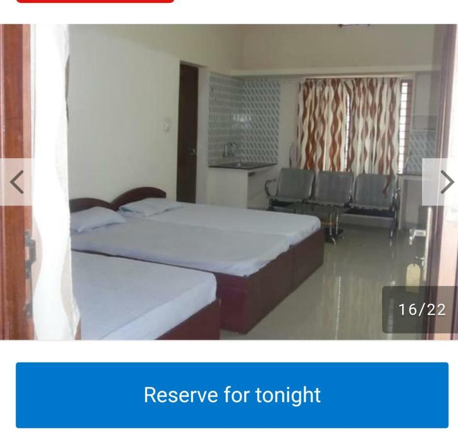 Adhithya Apartments Guruvayur Bagian luar foto